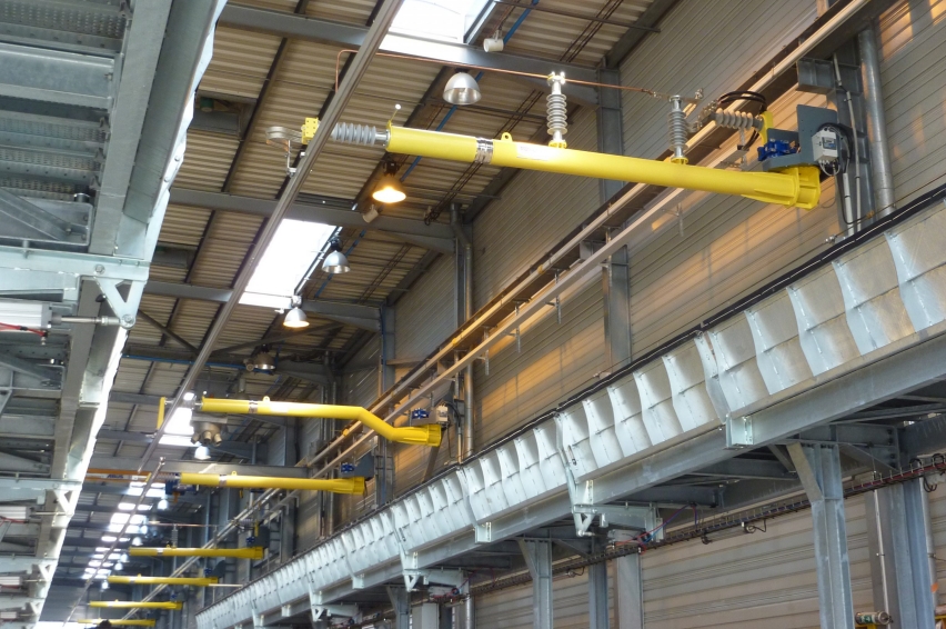 RRCS (Retractable Rigid Catenary System)